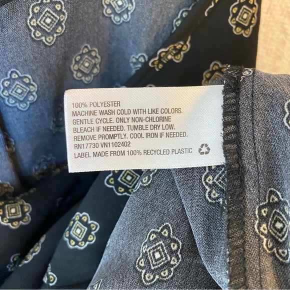 Xhilaration Black White and Gold Patterned Spaghetti Strap Tank Top - Picture 7 of 7